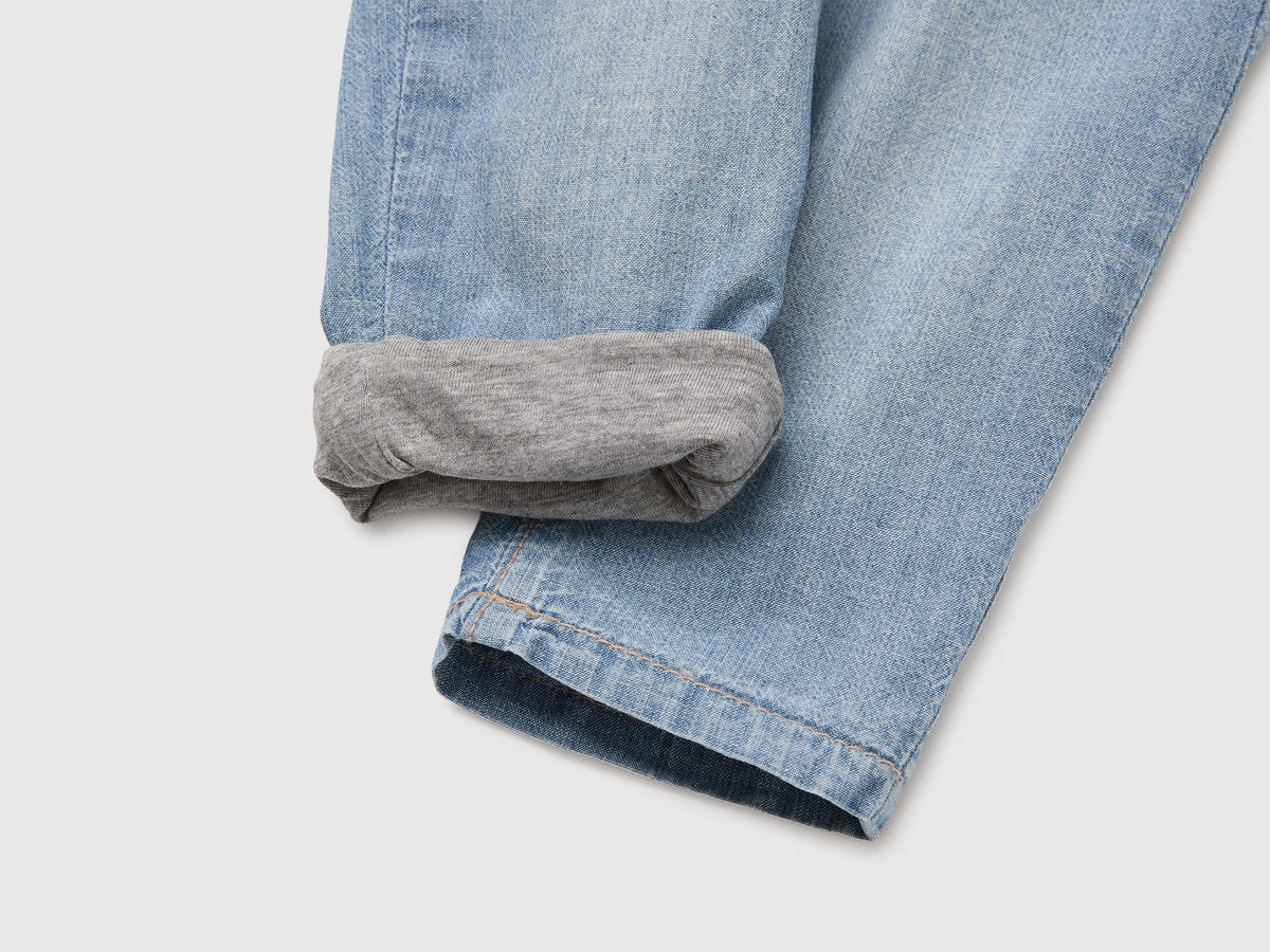 Pantaloni in chambray con vita alta arricciata