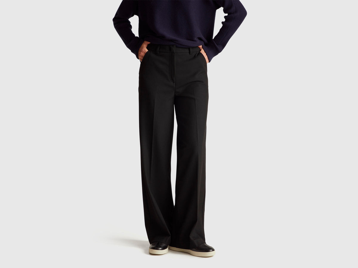 Pantaloni ampi in misto viscosa stretch