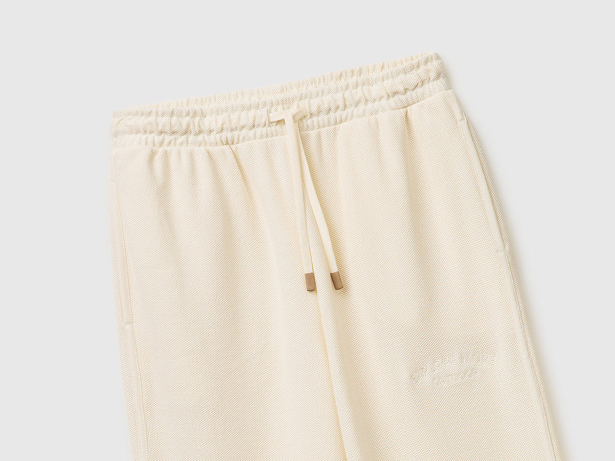 Pantaloni sportivi con ricamo