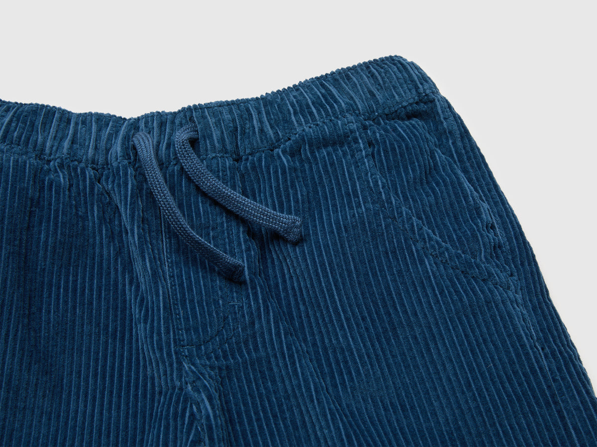 Pantaloni in velluto a costine