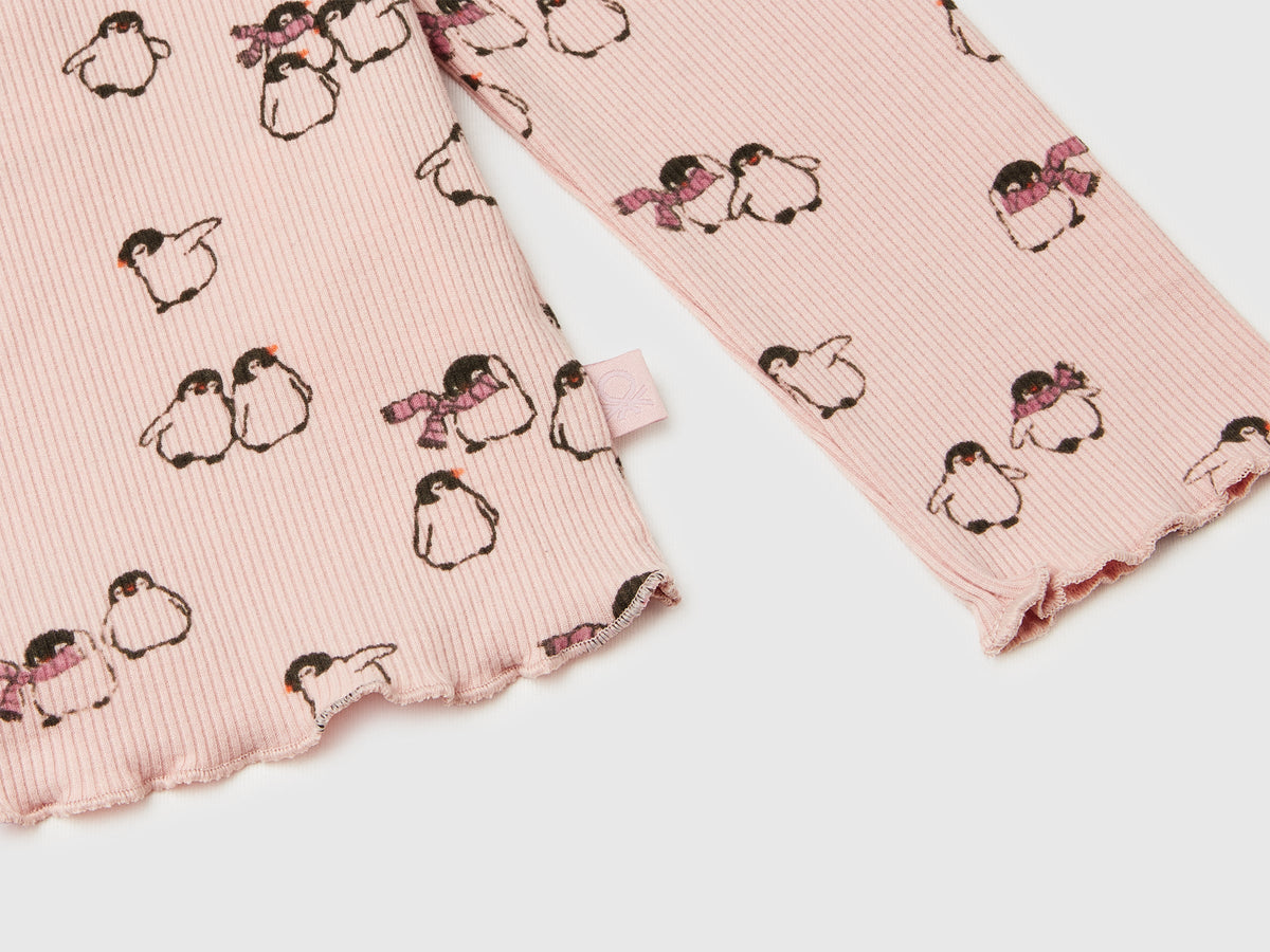 T-shirt slim fit con stampa pinguini