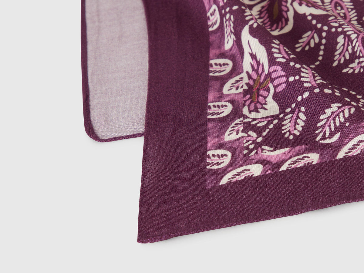Foulard con stampa bandana