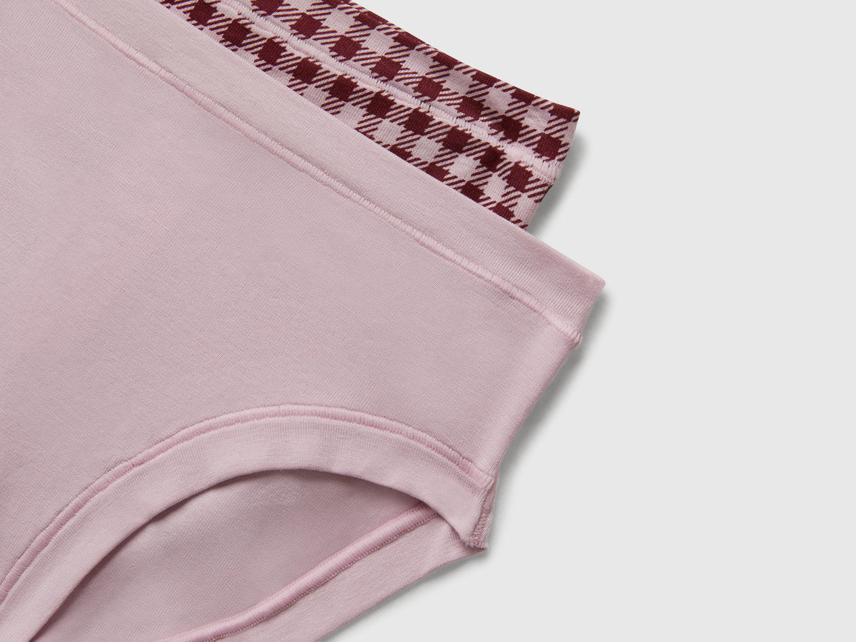 Due slip super elasticizzati