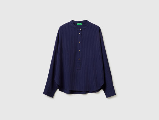 Blusa a righe con collo alla coreana