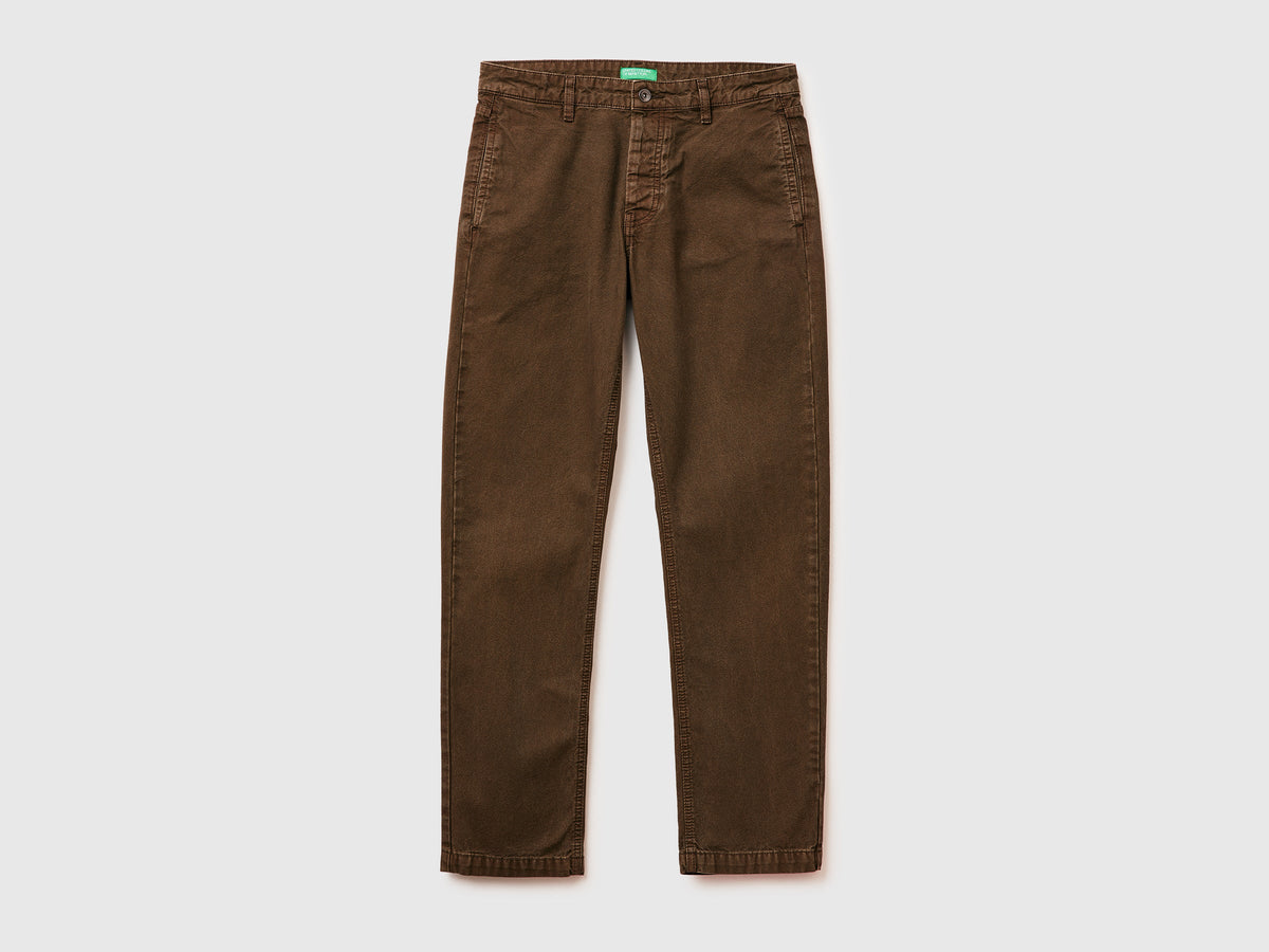 Chino straight fit