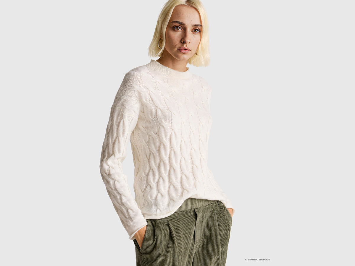 Maglia con trecce in misto cashmere