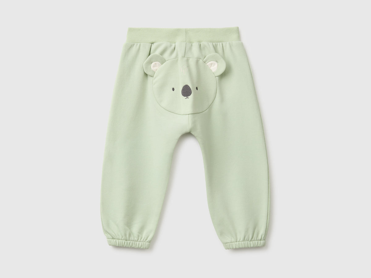 Pantaloni in felpa con animaletto sul retro