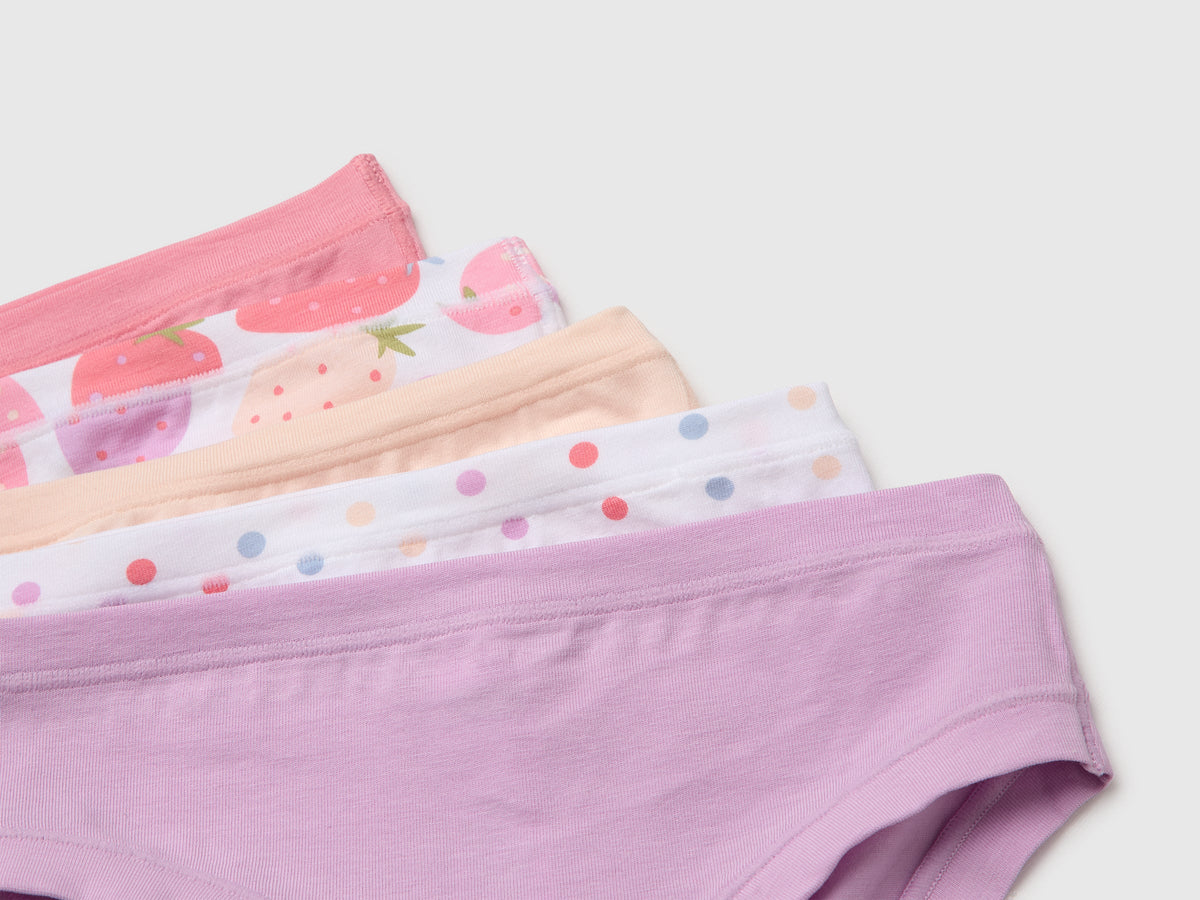 Cinque slip in cotone elasticizzato