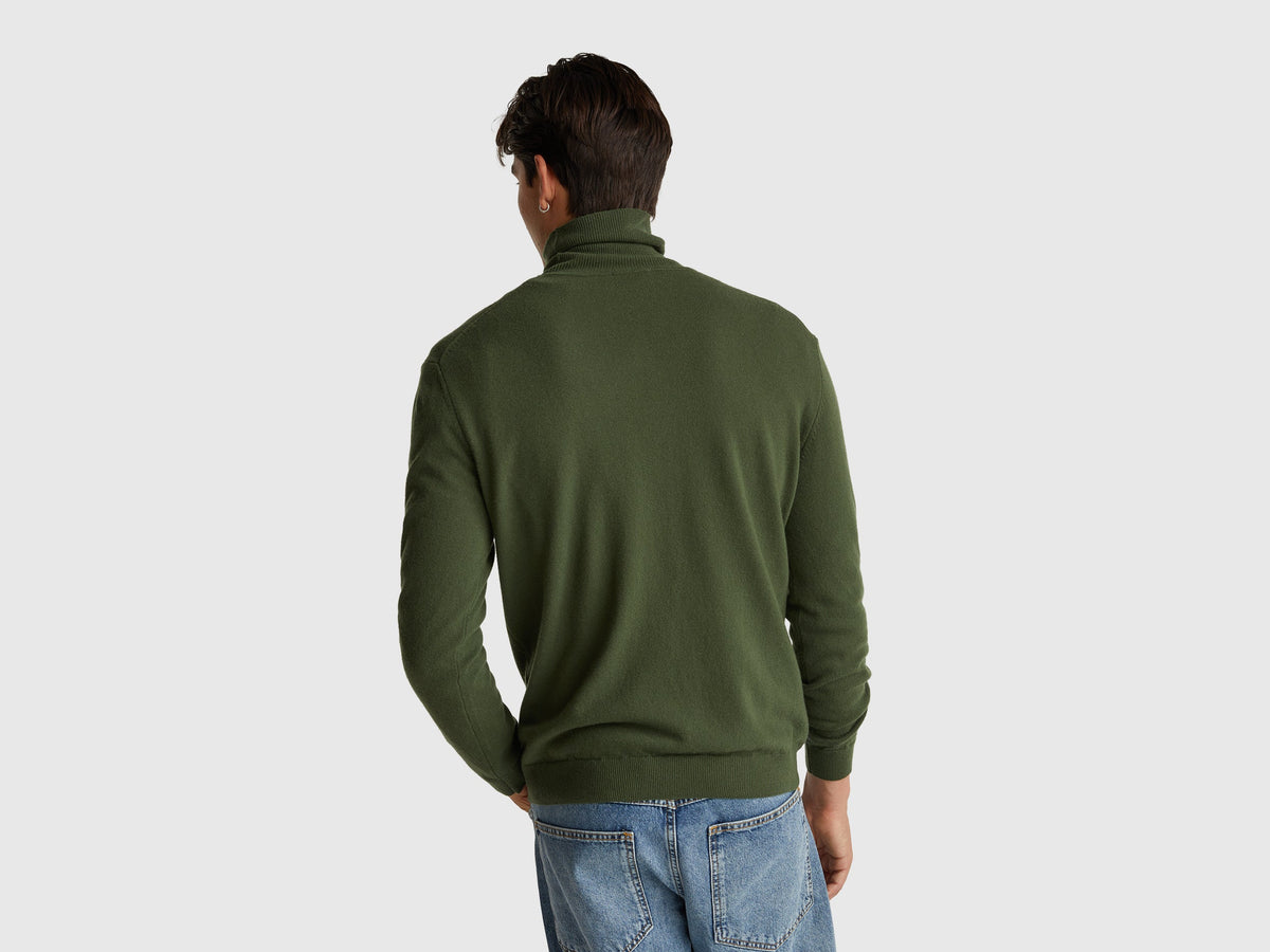 Dolcevita verde oliva in pura lana Merino