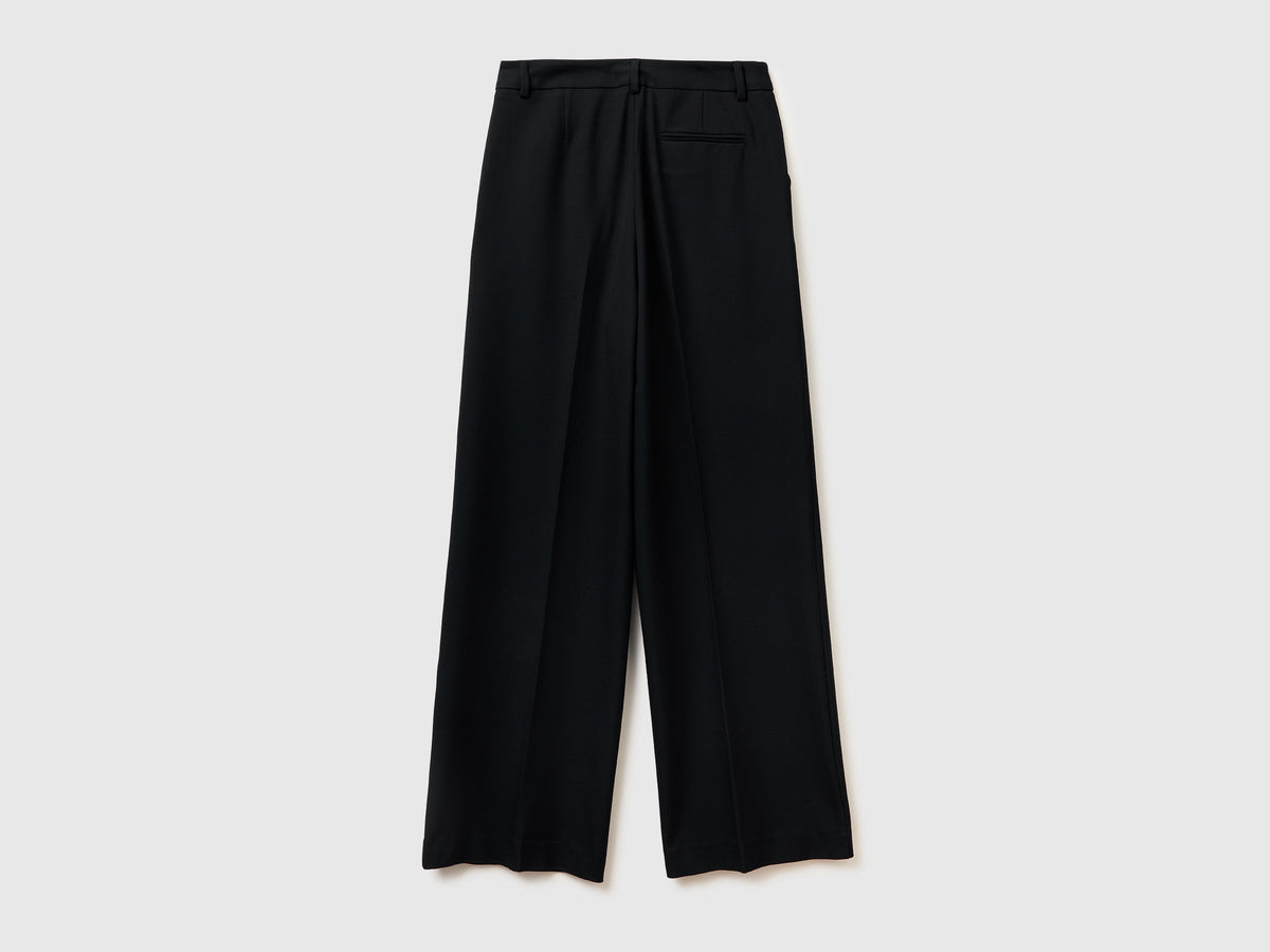 Pantaloni ampi in misto viscosa stretch
