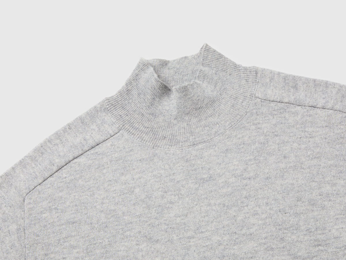 Maglia dolcevita in misto cashmere