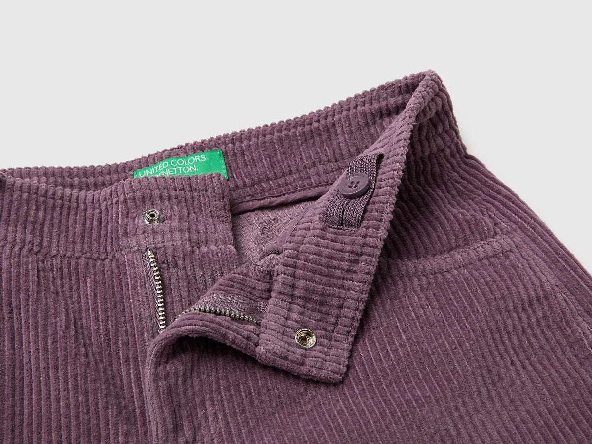 Pantaloni barrel fit in velluto a costine