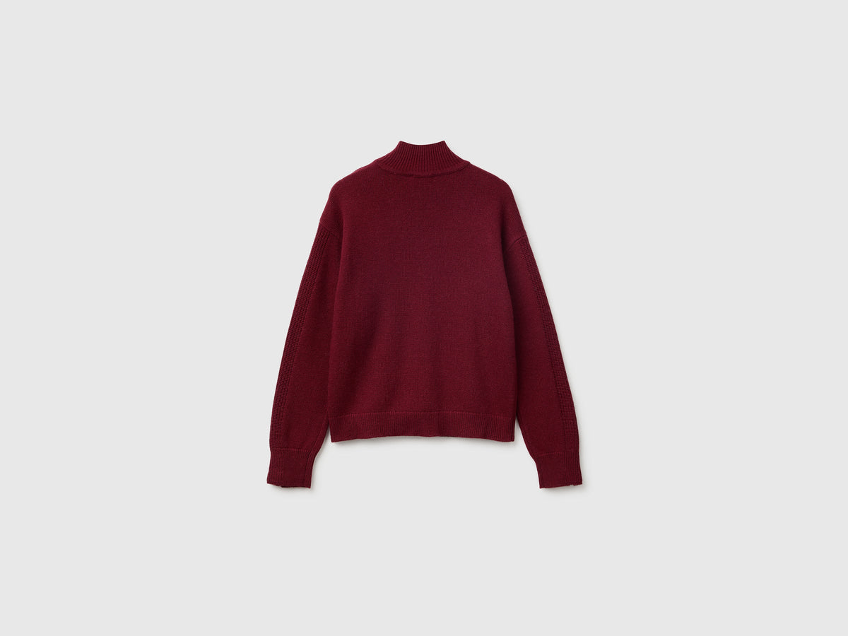 Maglia con bottoni sulla spalla