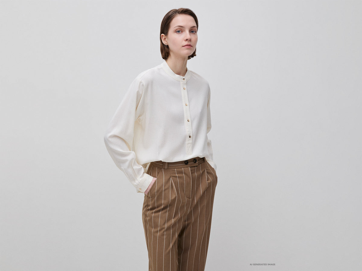 Blusa a righe con collo alla coreana