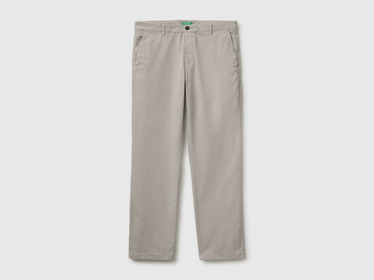 Chino straight fit