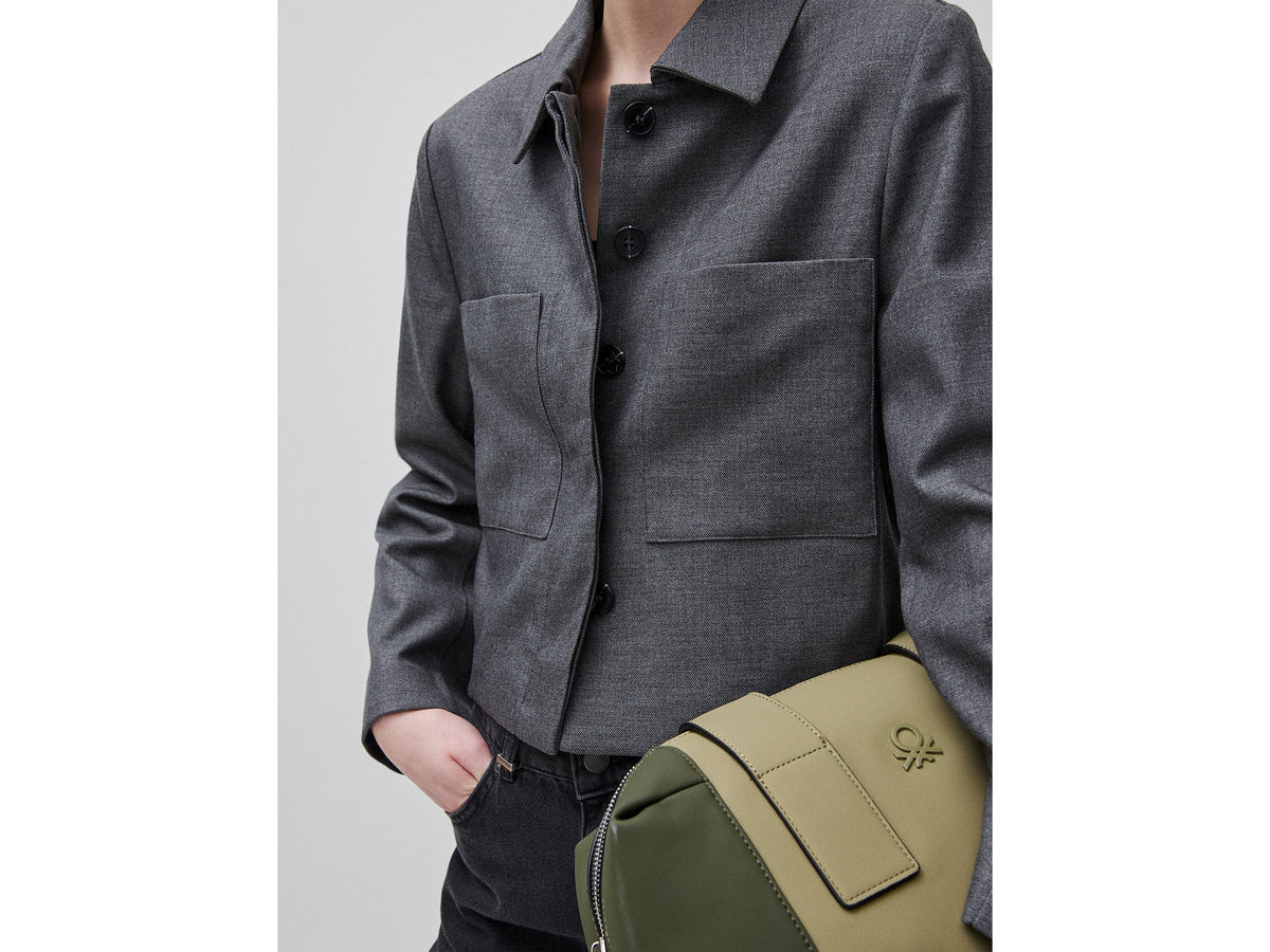 Giacca corta con tasche