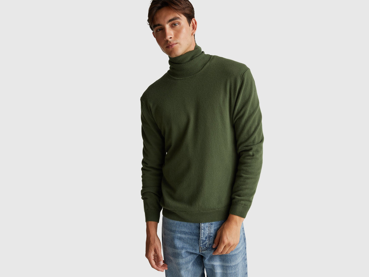 Dolcevita verde oliva in pura lana Merino