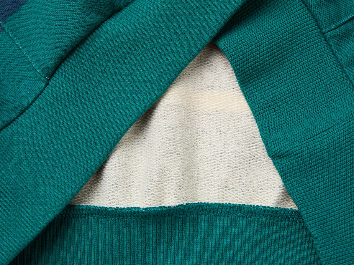 Felpa over fit a righe con cappuccio