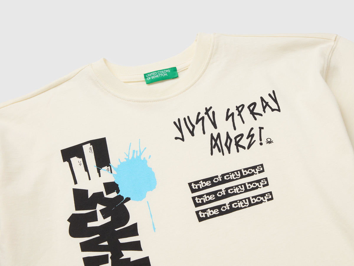 T-shirt con stampa fronte e retro