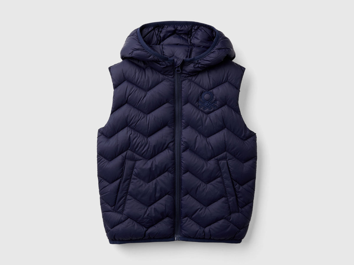 Gilet imbottito con cappuccio
