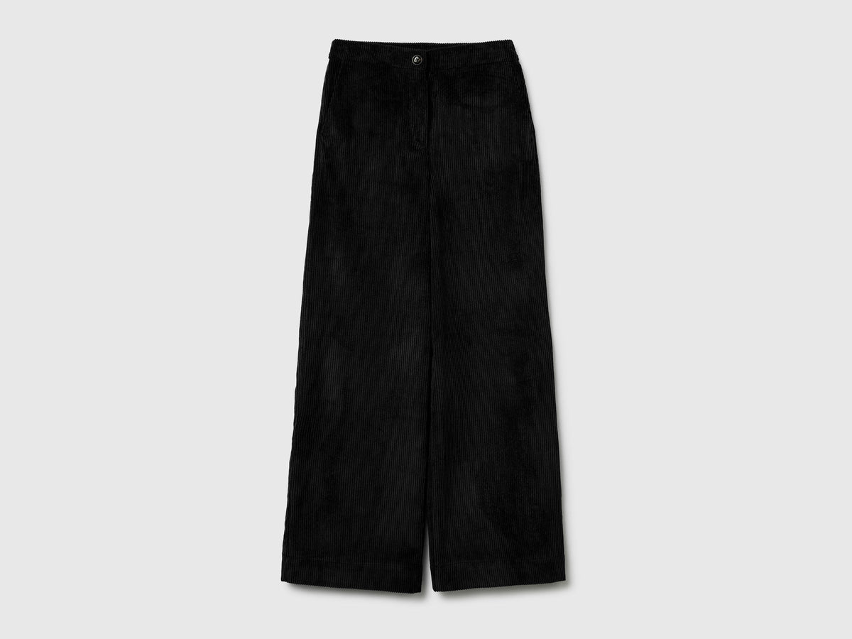 Pantaloni svasati in velluto