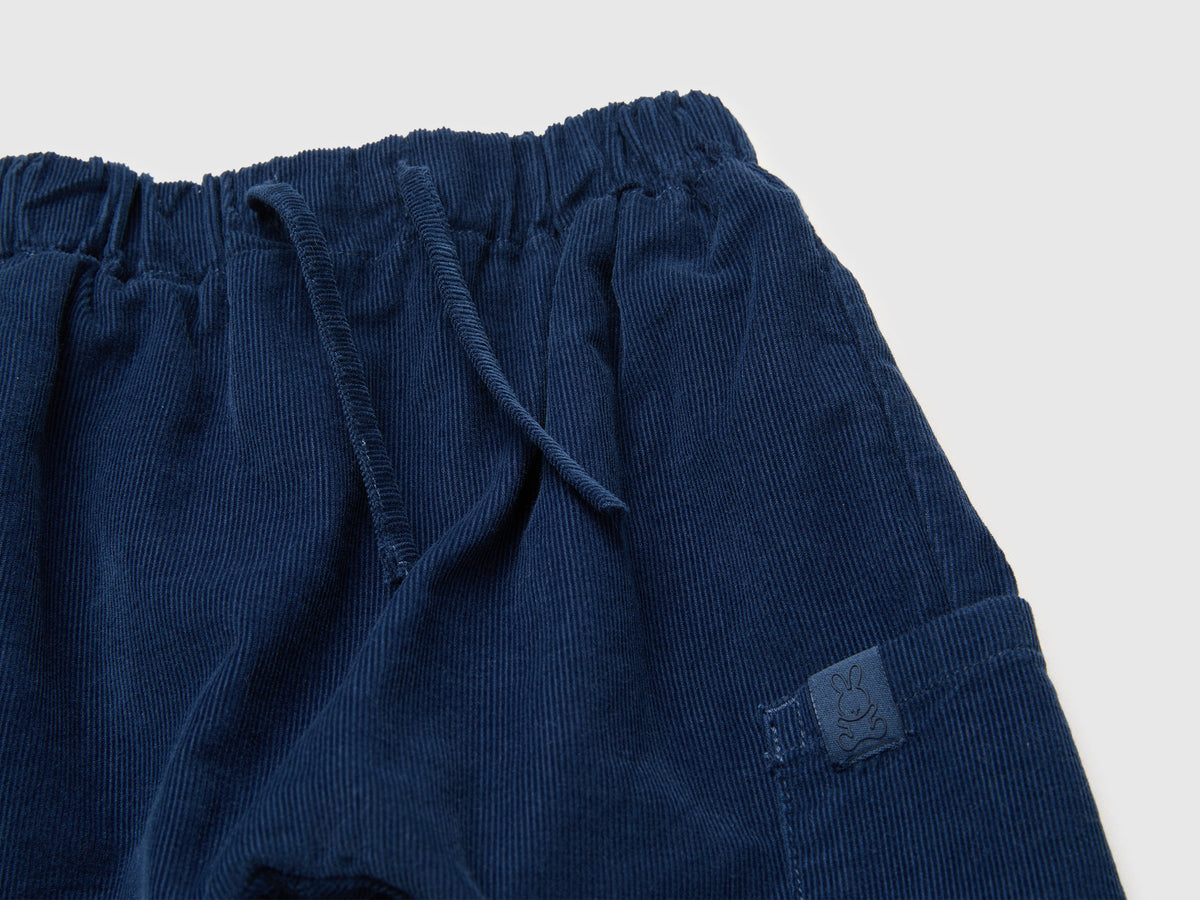 Pantaloni in velluto con coulisse