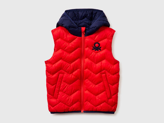 Gilet imbottito con cappuccio
