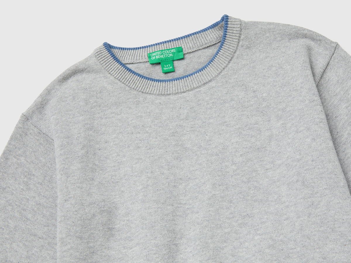 Maglia 100% cotone con bordi a contrasto