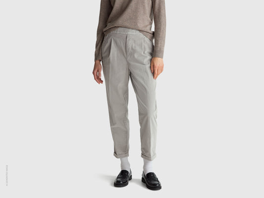 Chino in velluto con vita elasticizzata