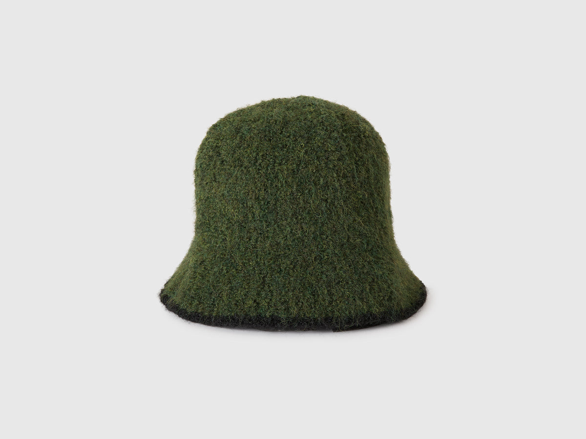 Cappello in misto lana bouclè
