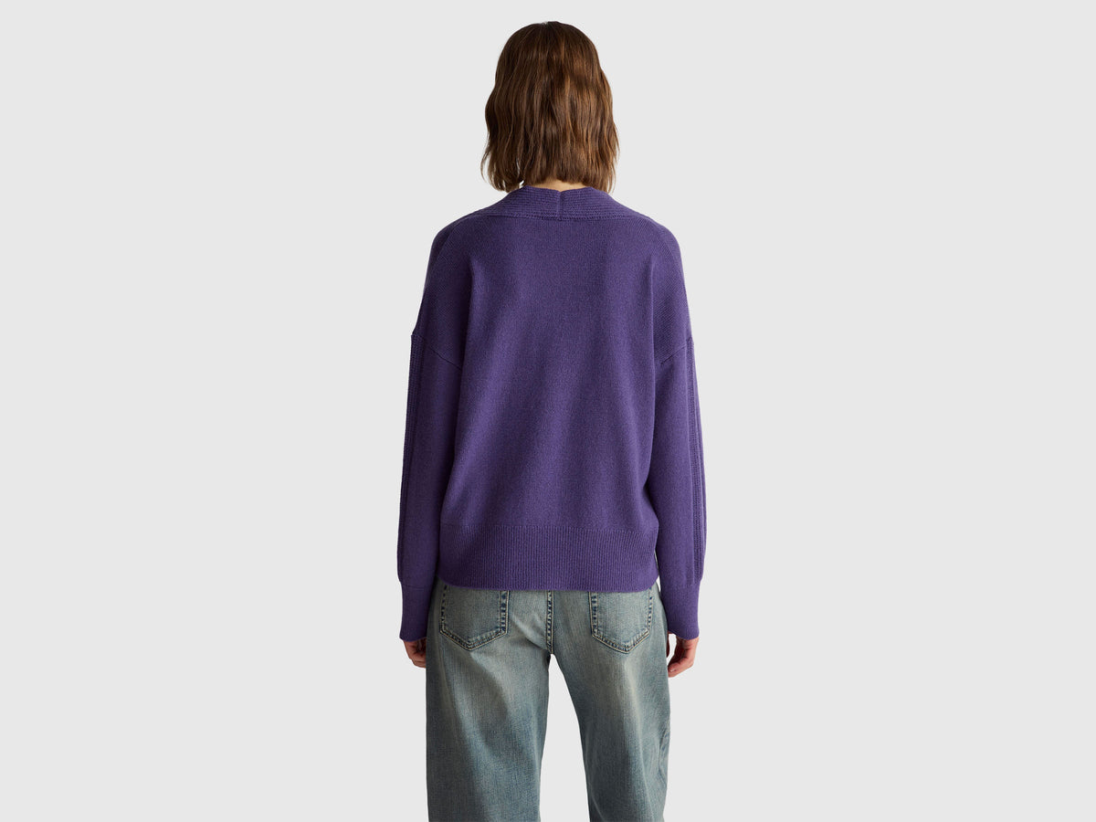 Maglione scollo a V 100% lana