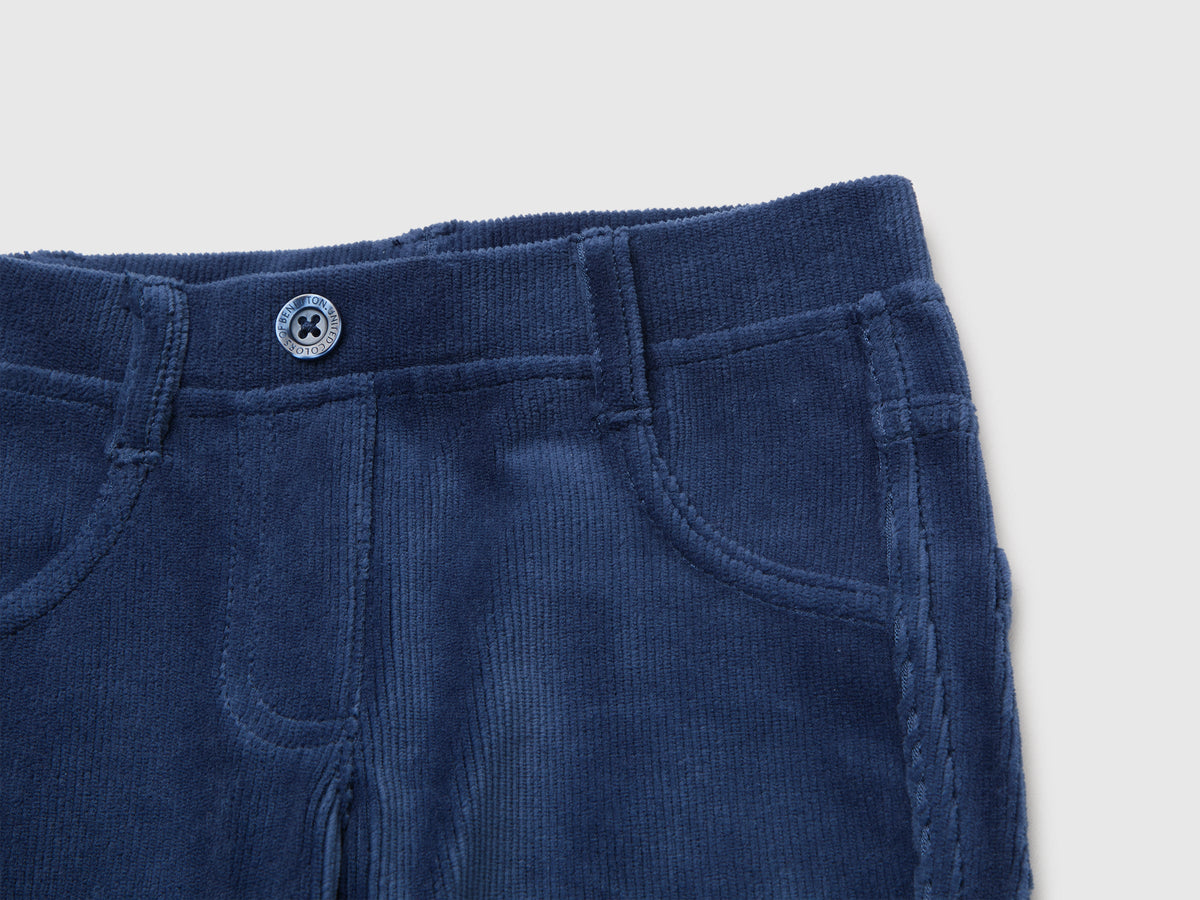 Pantaloni in ciniglia a costine