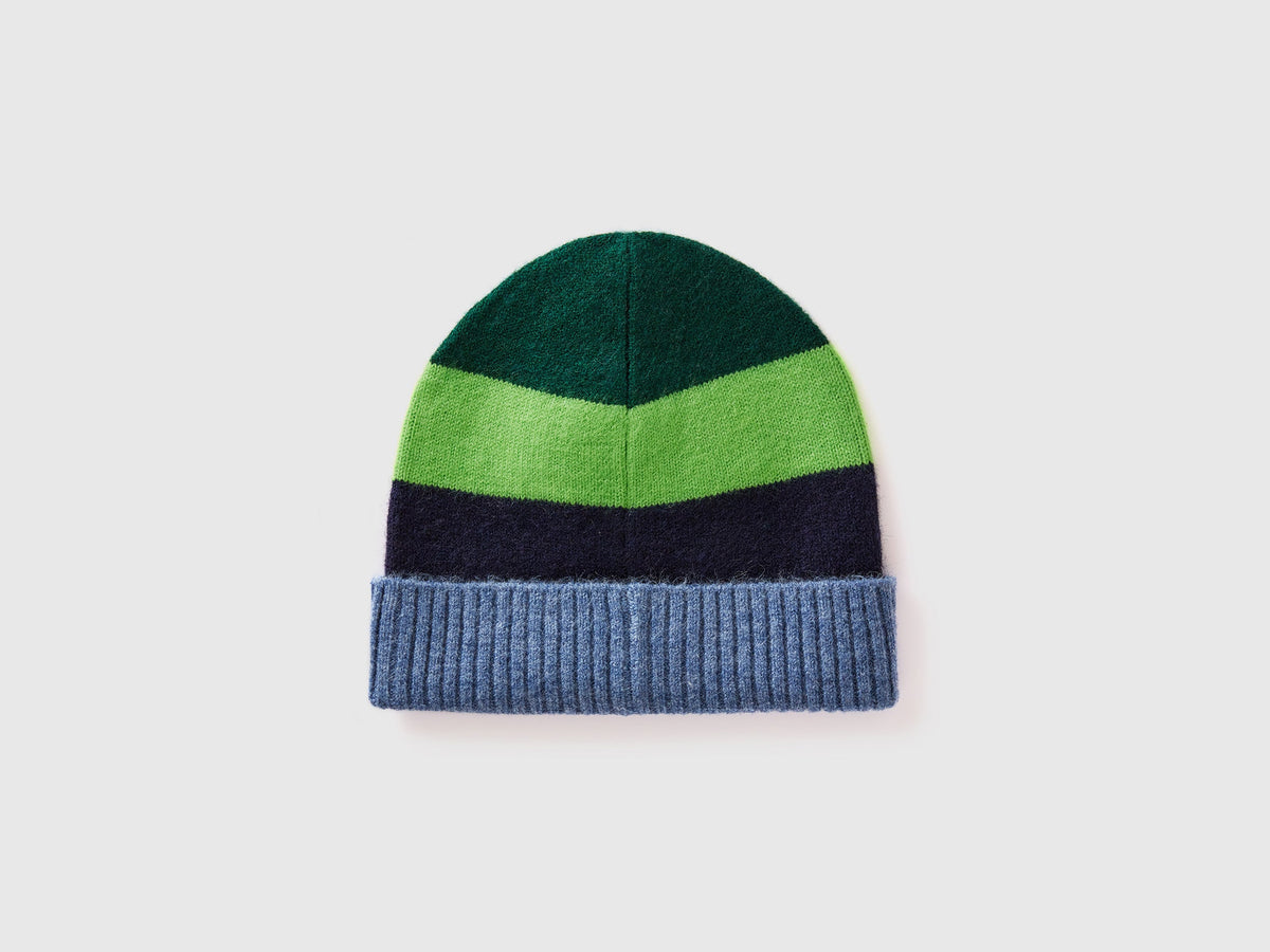 Cappello a righe multicolor