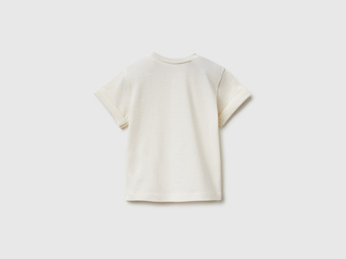 Maglietta con patch in cotone bio