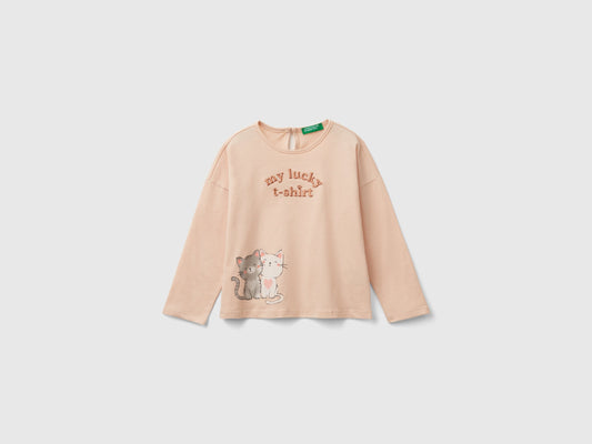 T-shirt con stampa gattini