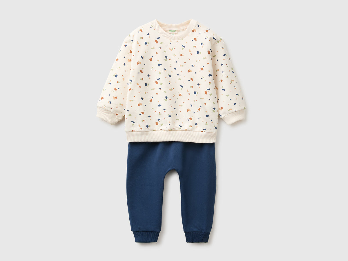 Completo in felpa stretch