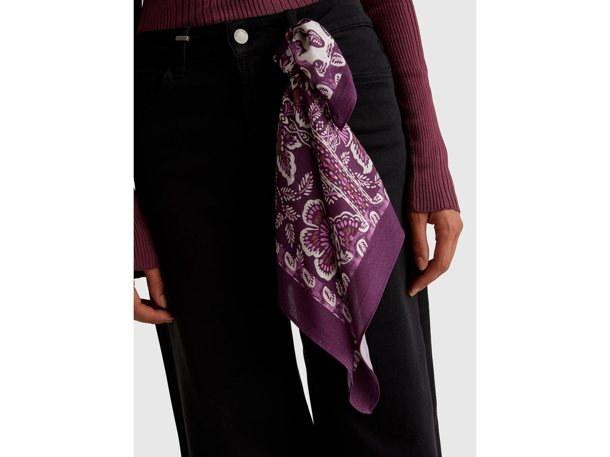 Foulard con stampa bandana