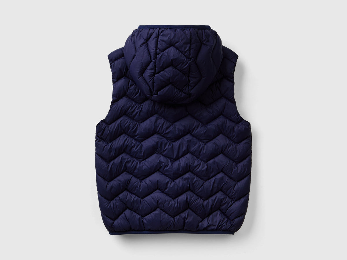 Gilet imbottito con cappuccio