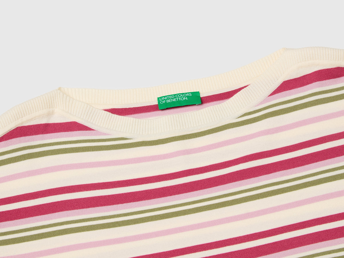 Maglia a righe scollo a barchetta