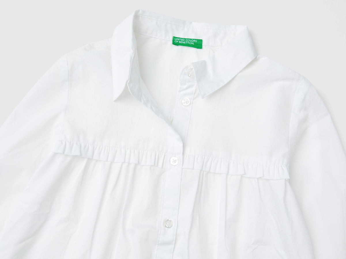 Camicia con rouches sul carré