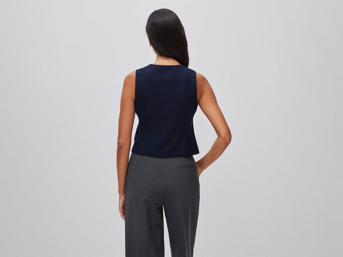 Gilet girocollo con bottoni