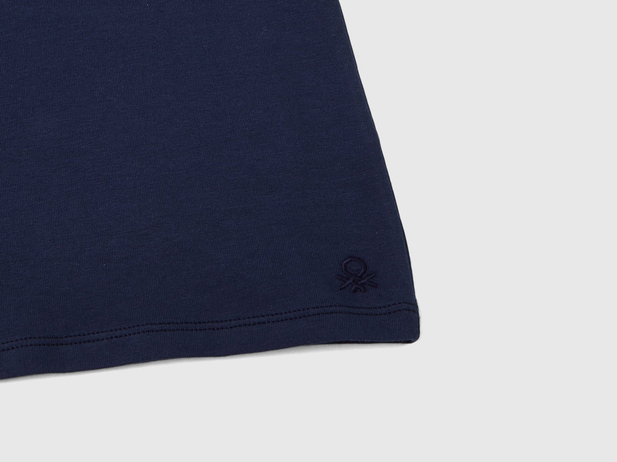 T-shirt stretch con collo alto