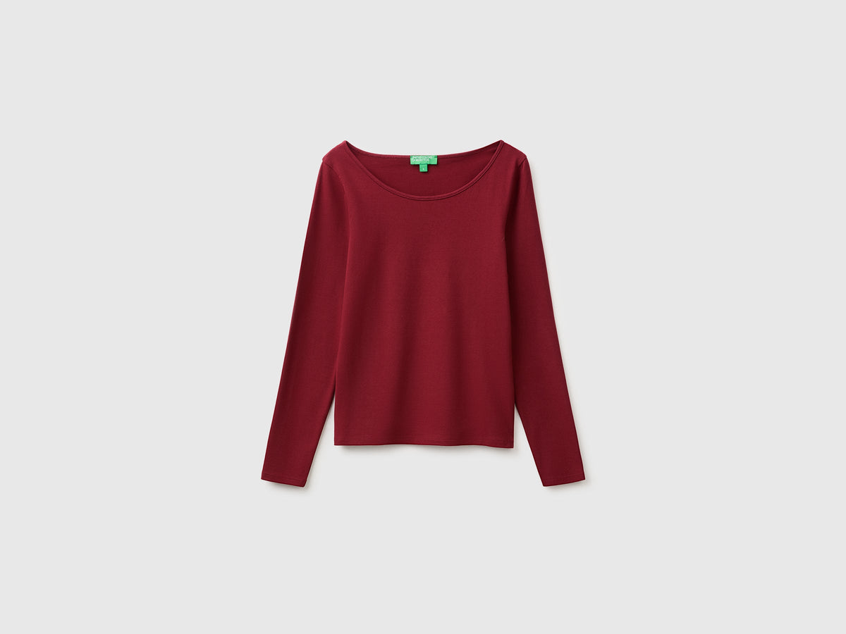 T-shirt slim fit con scollo ampio