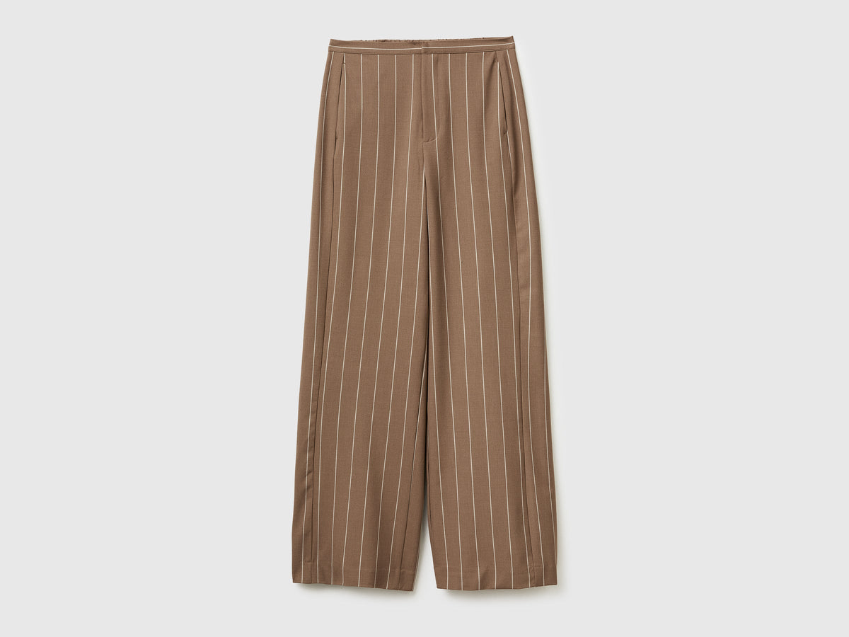 Pantaloni gessati gamba larga