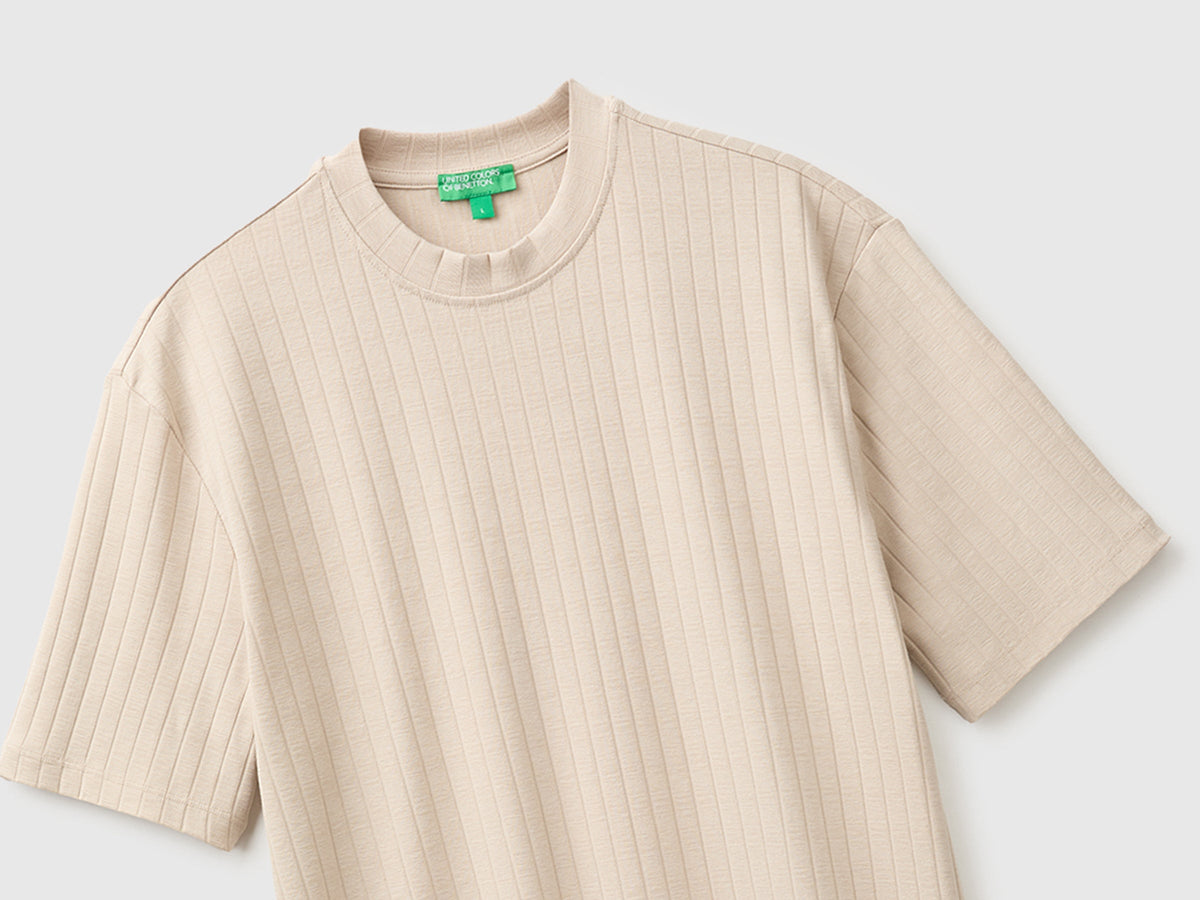 T-shirt a coste in cotone stretch