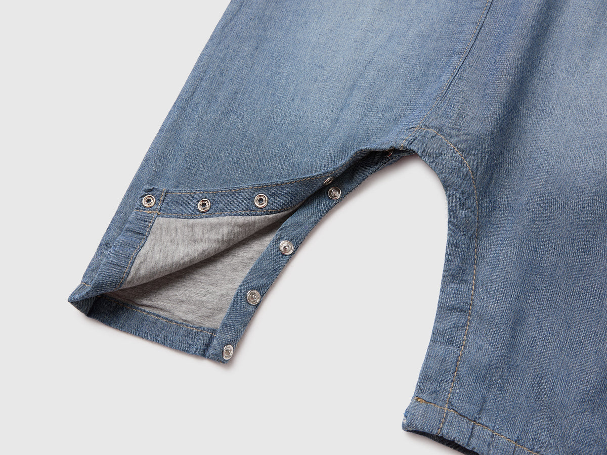 Salopette in chambray baggy fit