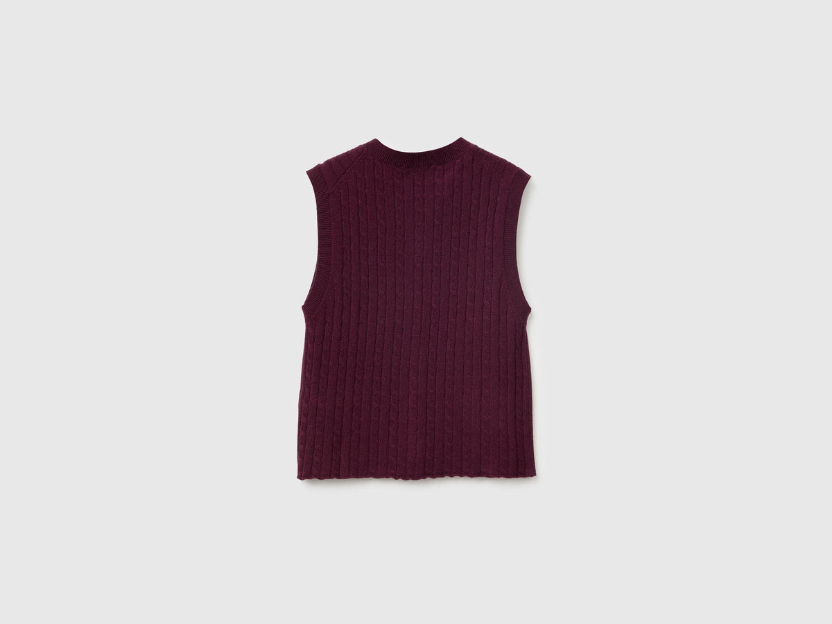 Gilet in maglia con trecce