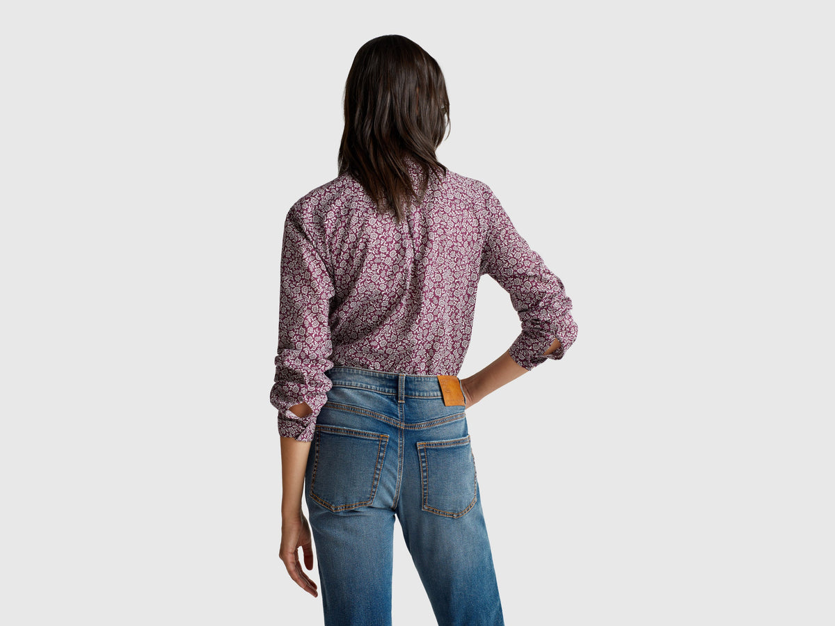Camicia fantasia in cotone leggero