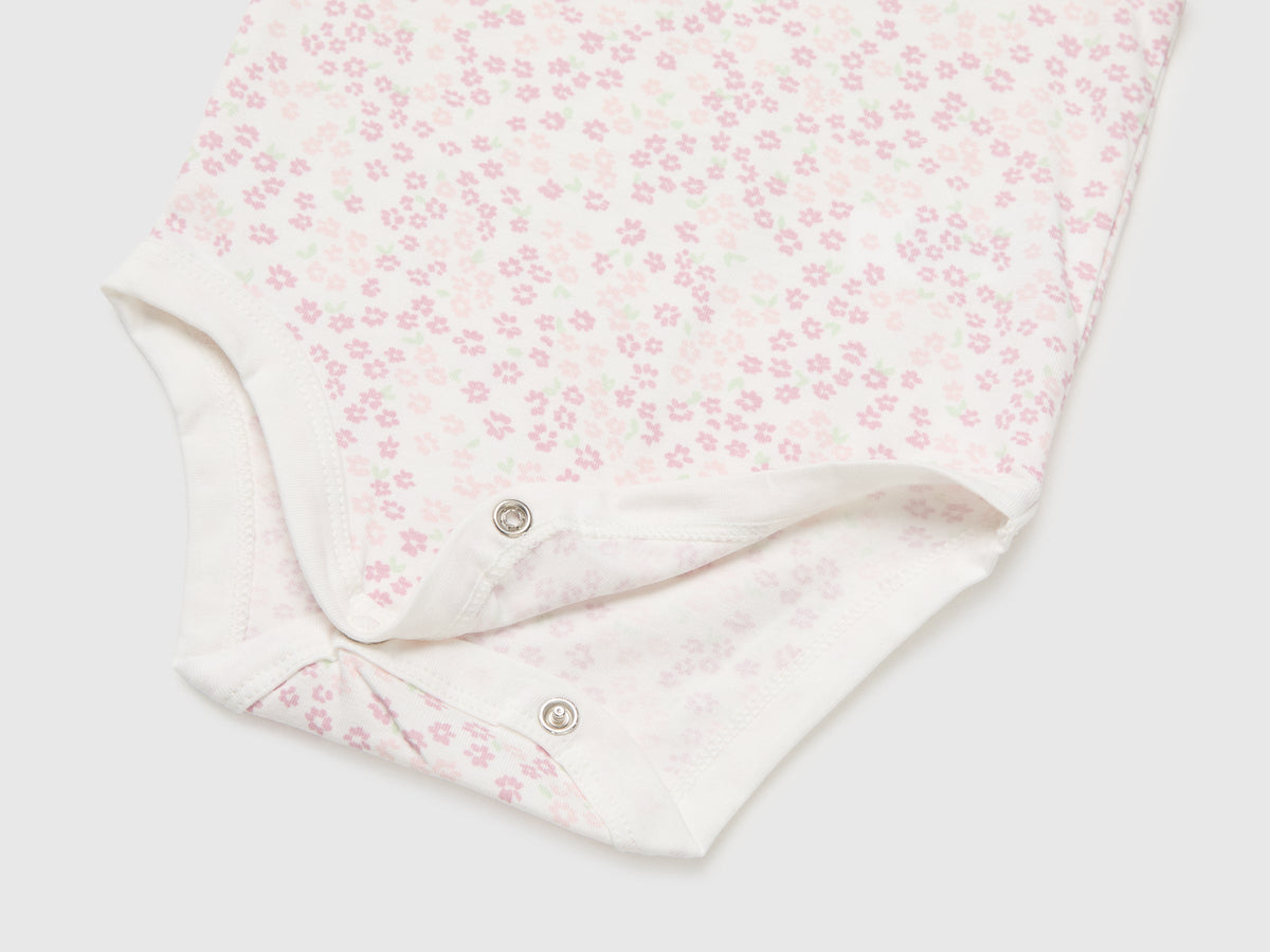 Due body smanicati in cotone stretch