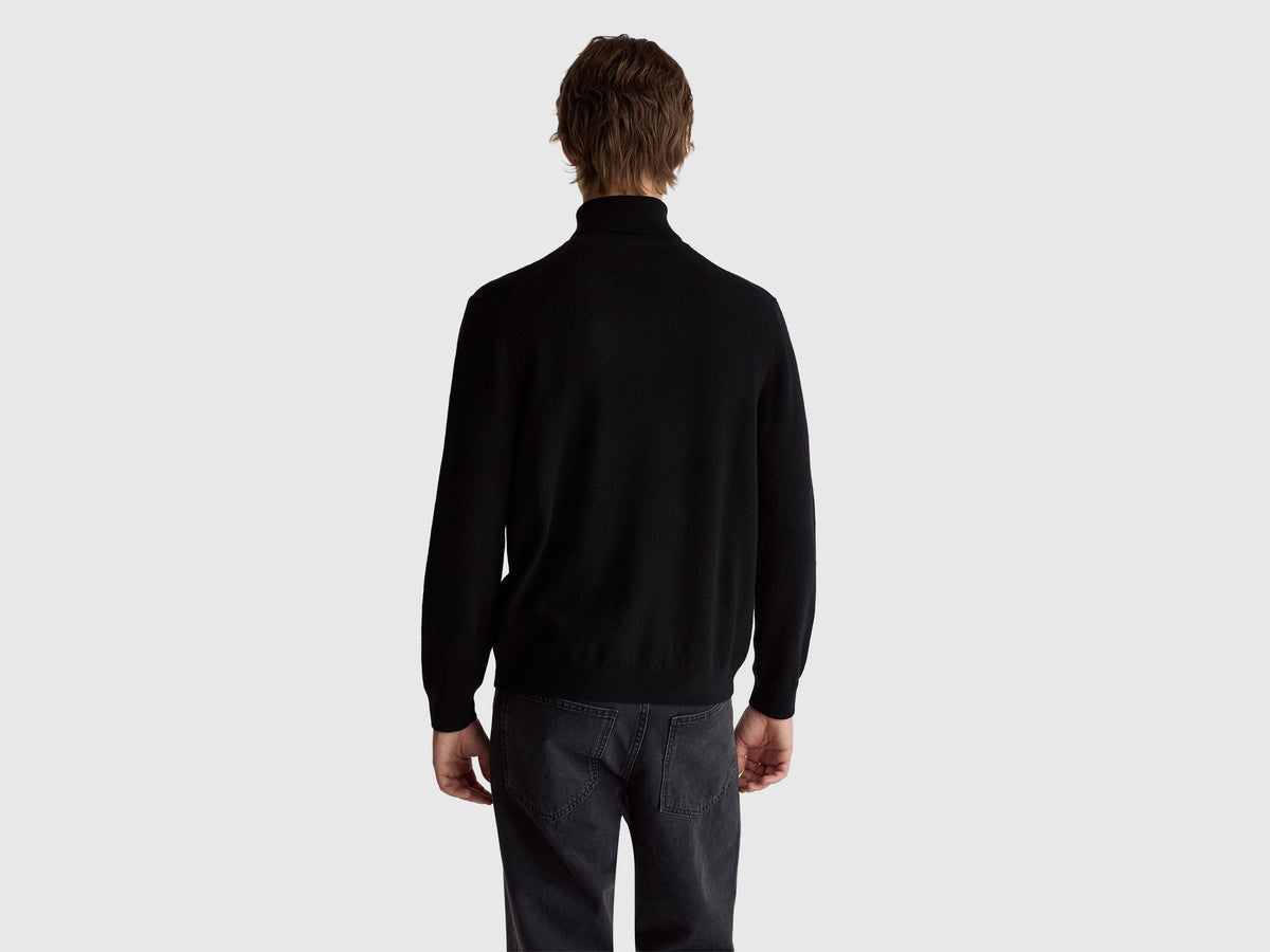 Dolcevita nero in pura lana Merino